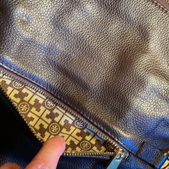 Tory Burch chocolate brown purse - Picture 5 of 7